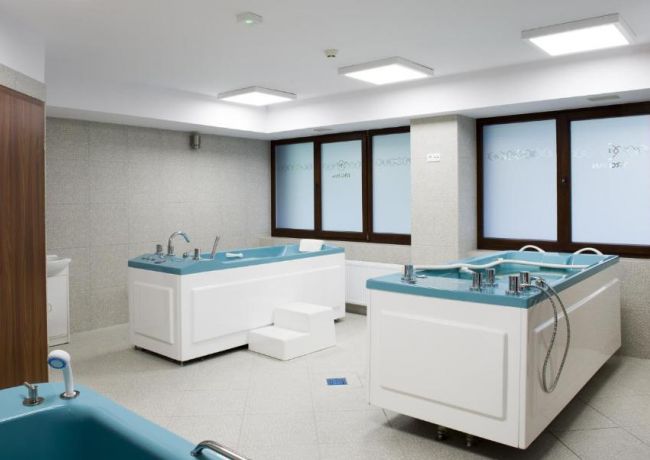 Uzdrowisko|W sercu Lądka-Zdroju